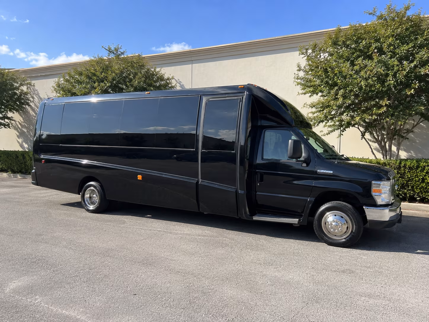 fall river corporate party bus rental