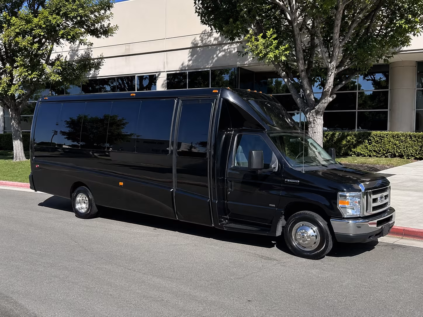 fall river quinceanera sweet 16 party bus rental
