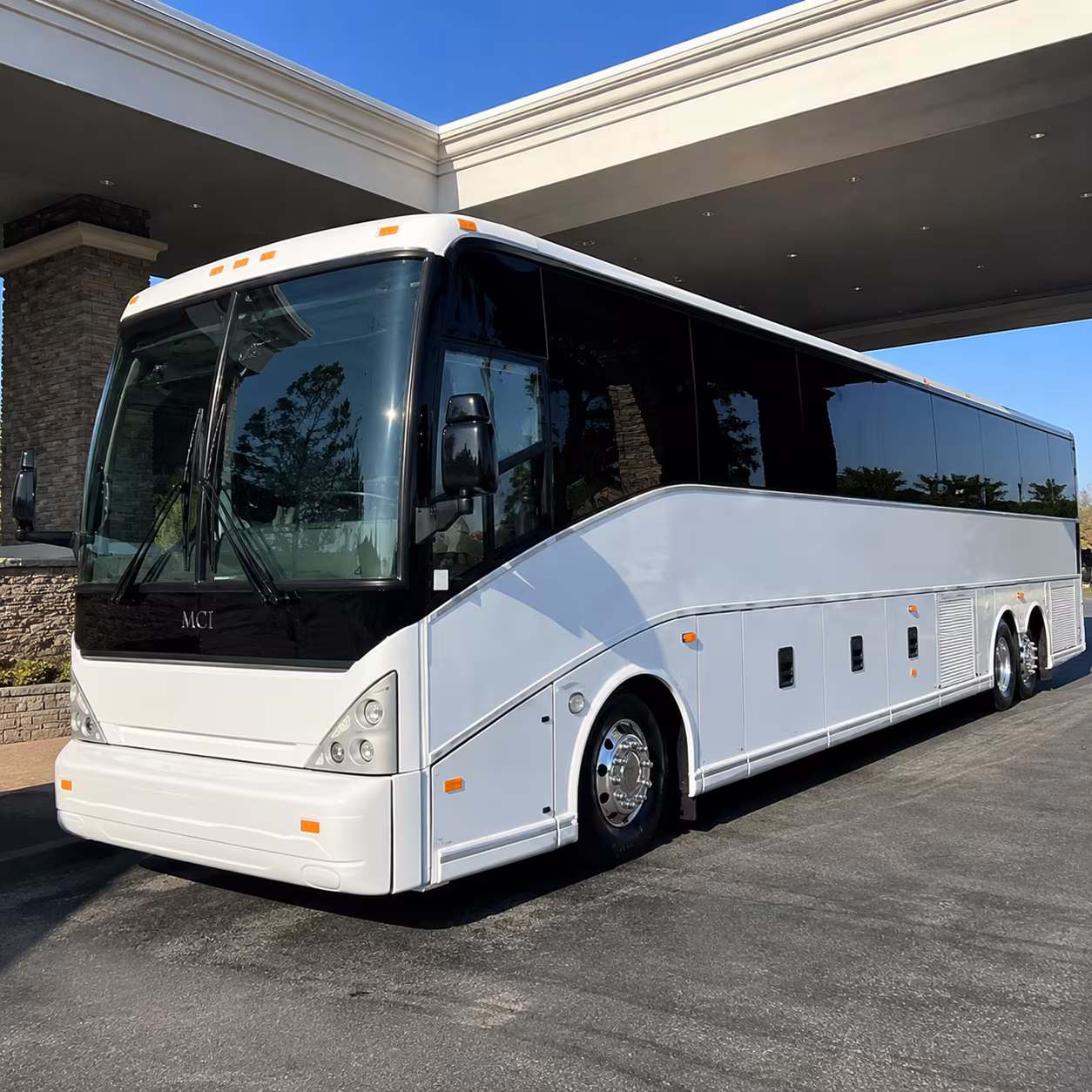 shuttle buses for amazon and warehouse groups along commerce way