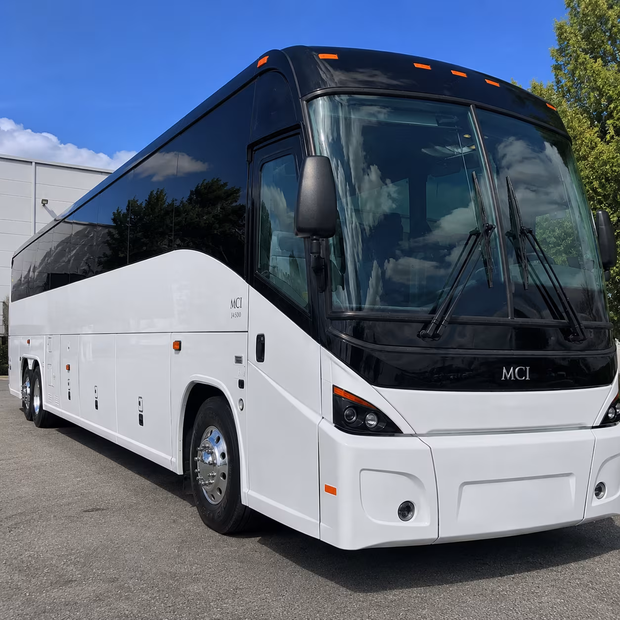 umass dartmouth and education sector shuttle buses from fall river